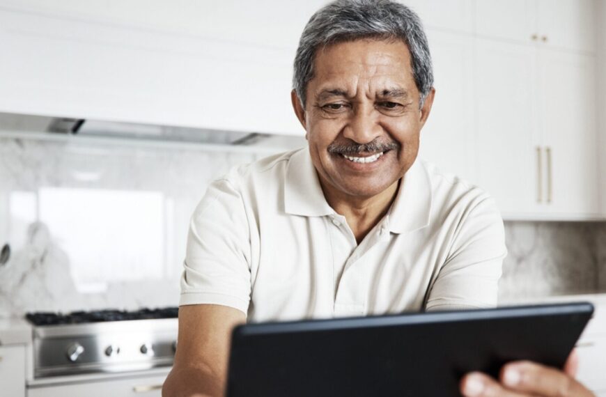 Proteja sus finanzas como ciudadano, residente permanente, inmigrante o deportado