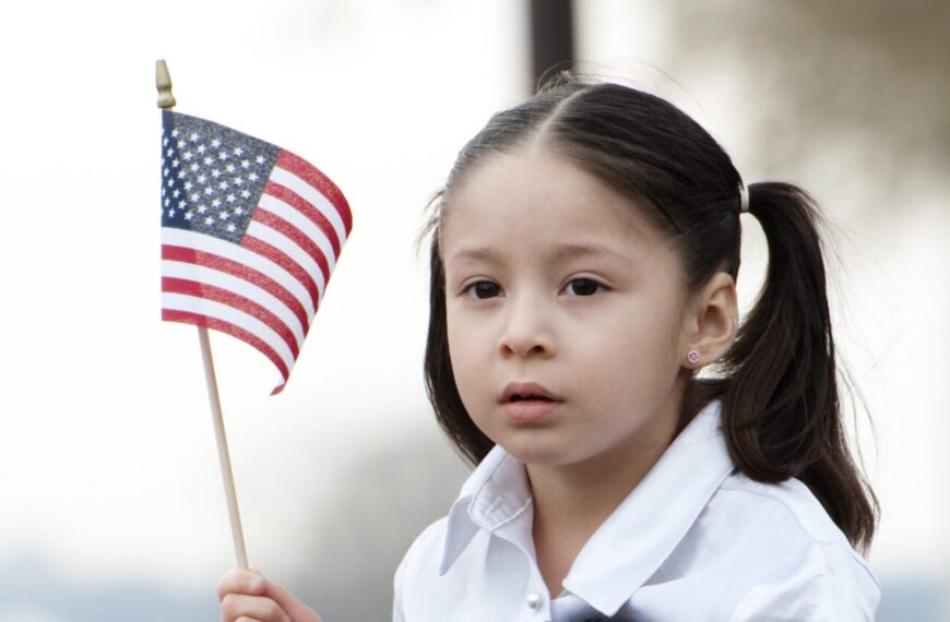 Tomen cursos gratuitos para prepararse para el examen de ciudadanía