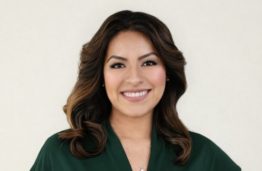 From Teen Mom to Renowned Author, Speaker & Mentor